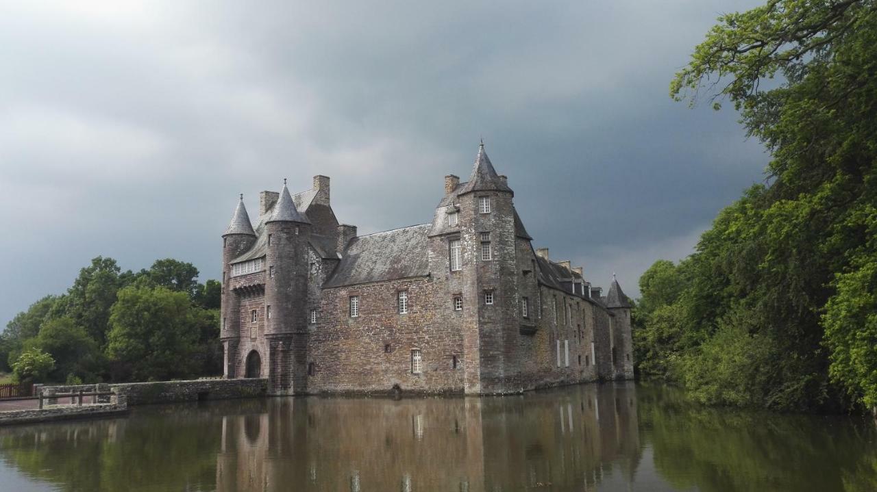 Le Cottage De La Doucette Paimpont Exteriér fotografie